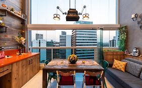 Edificio Summit Pinheiros Best Location in São Paulo Balcony with City Views Pool, Fitness Room&Parking Garage 3 minutes to Subway